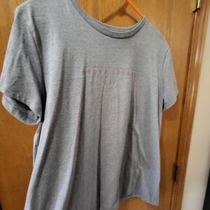 Under Armour Gray Short Sleeve Tee